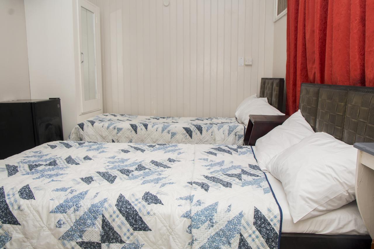 Windjammer International Cuisine & Comfort Inn Georgetown Buitenkant foto