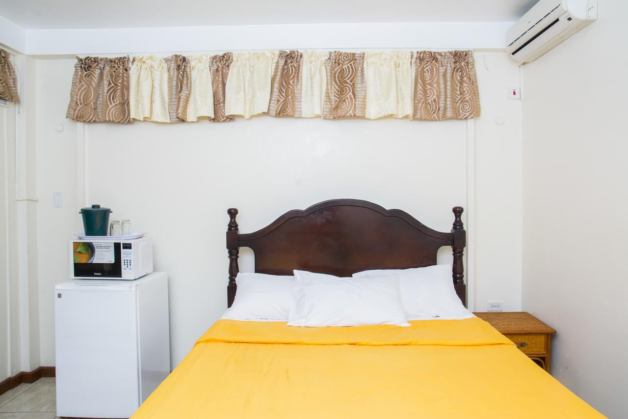Windjammer International Cuisine & Comfort Inn Georgetown Buitenkant foto